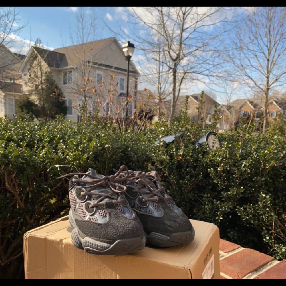 Yeezy 500 Utility Black Reps